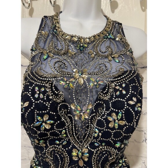 Camille La Vie navy beaded bodice halter neck formal gown prom dress size 6 - Picture 3 of 9